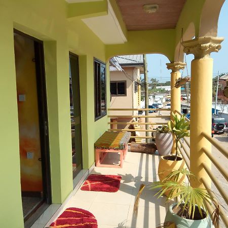 Feehi'S Place Accra Exterior photo