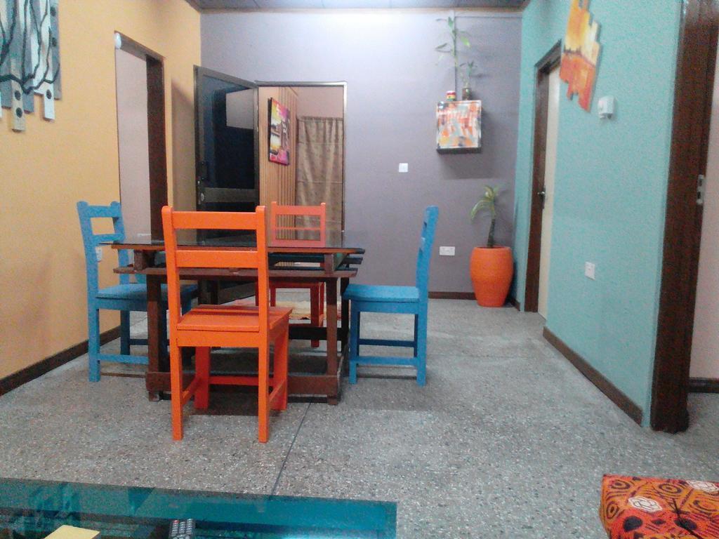 Feehi'S Place Accra Exterior photo