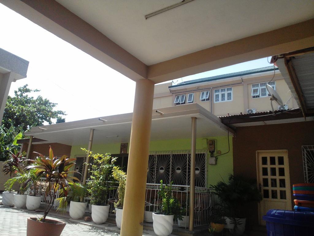 Feehi'S Place Accra Exterior photo