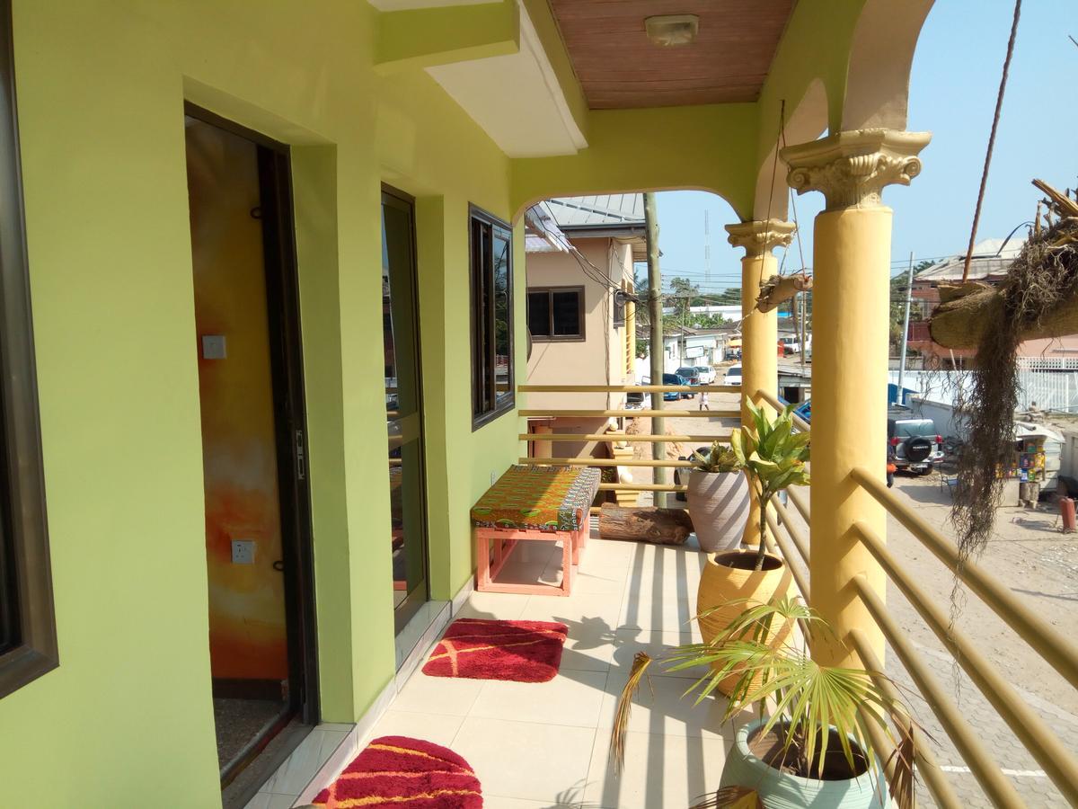 Feehi'S Place Accra Exterior photo