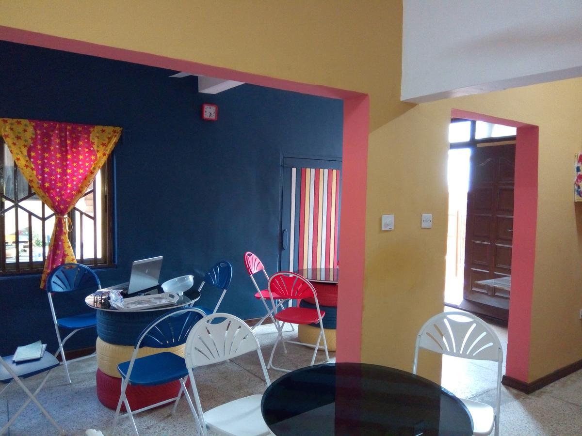 Feehi'S Place Accra Exterior photo