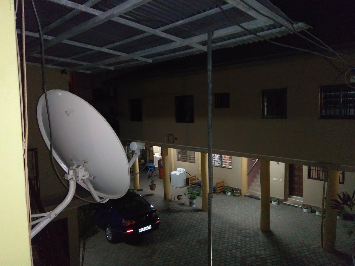 Feehi'S Place Accra Exterior photo