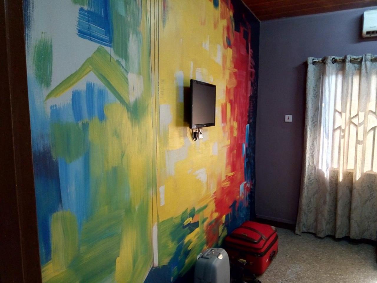 Feehi'S Place Accra Exterior photo