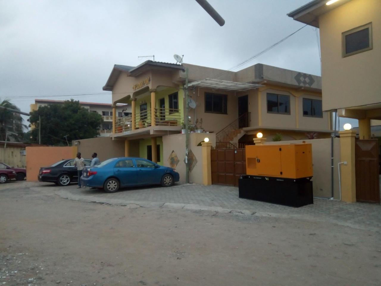 Feehi'S Place Accra Exterior photo