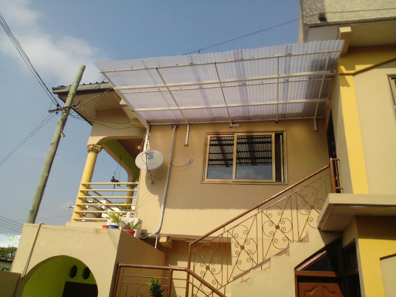 Feehi'S Place Accra Exterior photo