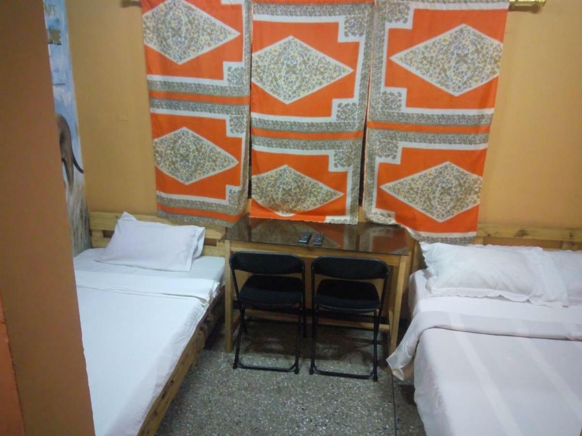 Feehi'S Place Accra Exterior photo