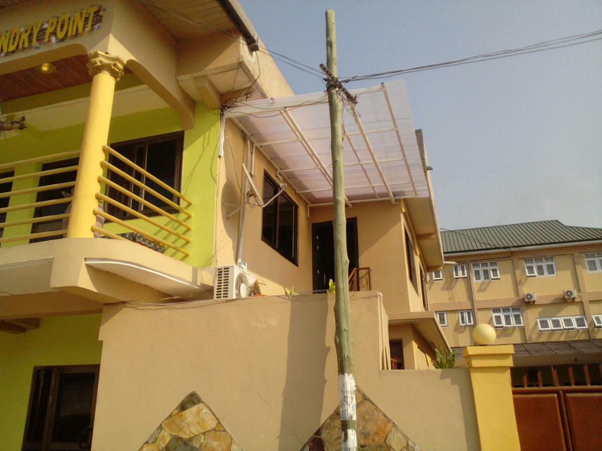 Feehi'S Place Accra Exterior photo